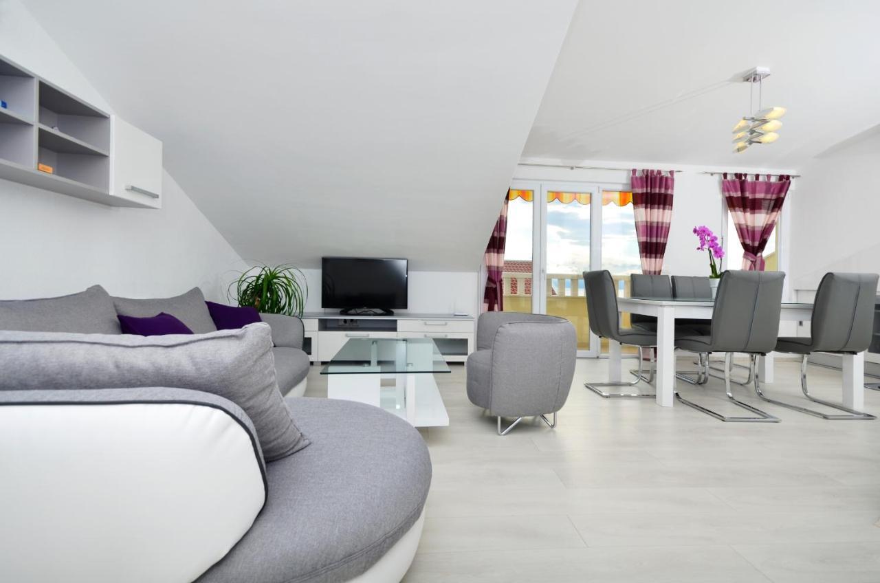 Mg Ravlic Sea View Apartmán *